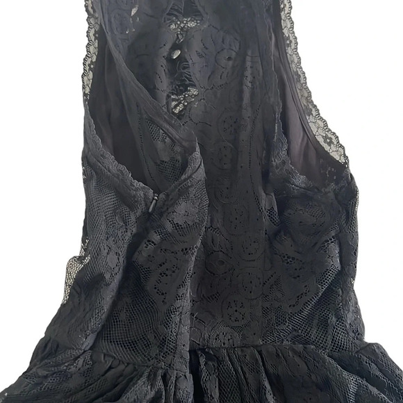 Free people “Verushka” lace Dress. Size 2 black - Picture 8 of 10